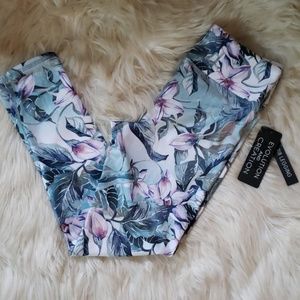 NWT Printed Leggings
